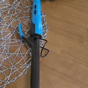 Revlon Blue and Black Curling Iron